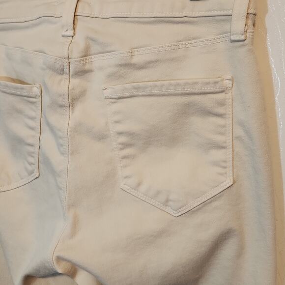 L'AGENCE Margo Skinny High-Rise Granite White Jeans Size 27 Zip Button 5 Pockets - Picture 3 of 7